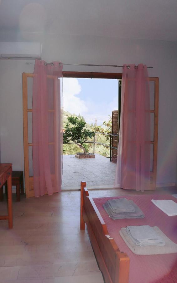 Katávolos Kaminaki Seaview Apartments מראה חיצוני תמונה