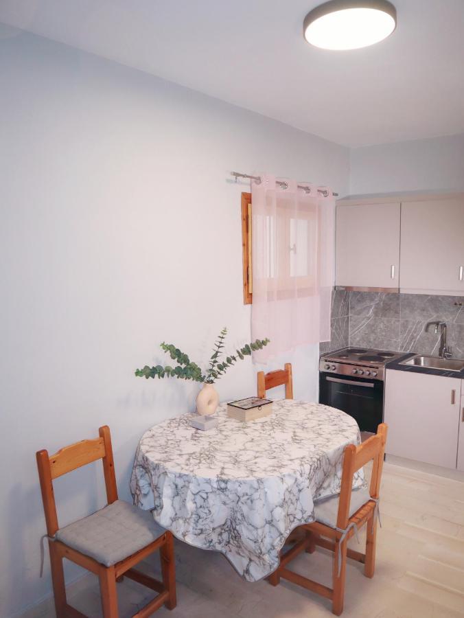 Katávolos Kaminaki Seaview Apartments מראה חיצוני תמונה